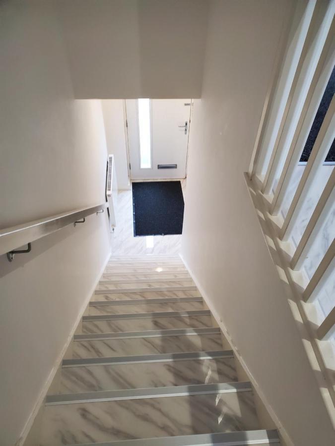 Beautiful & Elegant 2 Bed Room House Manchester Eksteriør bilde